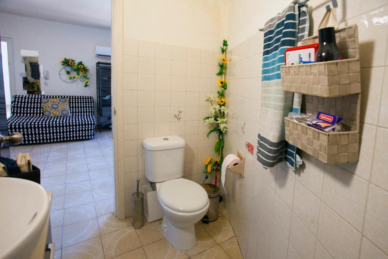 Artemis Boutique Apartment 2 Лимасол Экстерьер фото